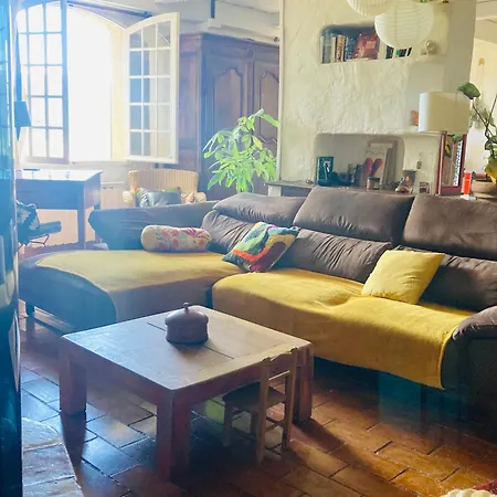 Maison De Famille En Provence *